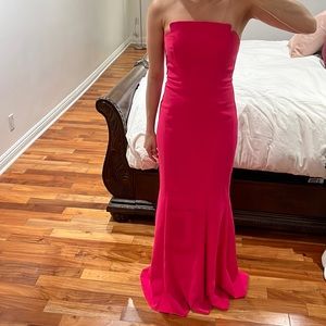 Beautiful Strapless Pink Gown for Wedding or Fancy Event!